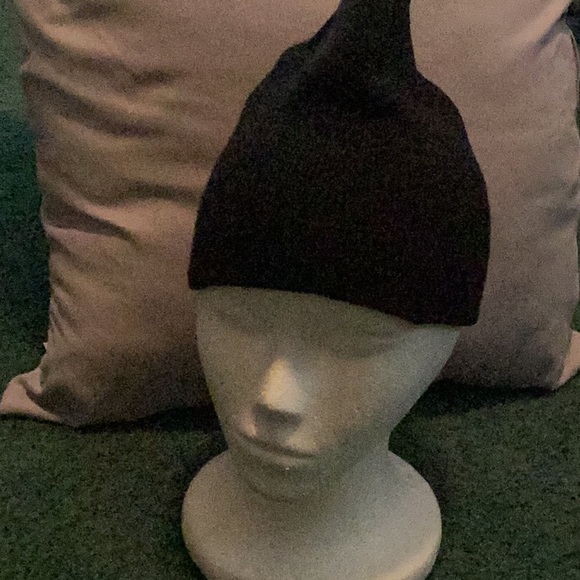 Knit beanie hats (six per order) - Picture 1 of 2
